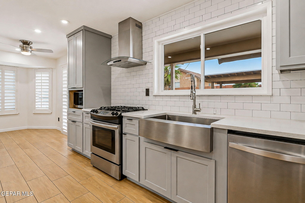 4504 Maj Sprague Avenue - Photo 9