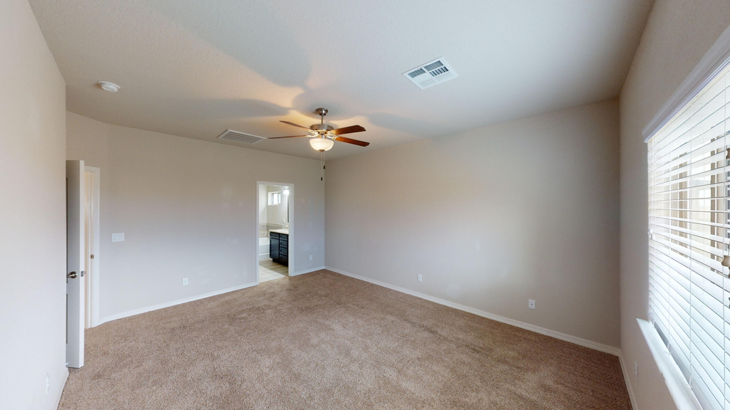 7805 Enchanted Circle Drive - Photo 15