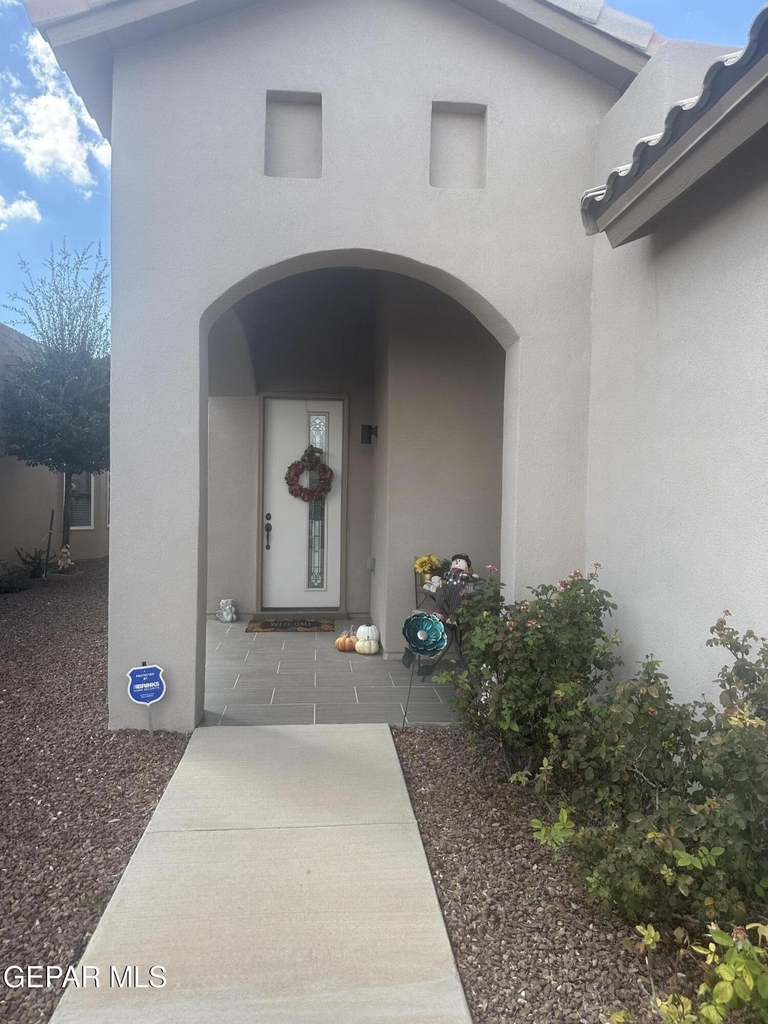 3635 Morgan Bay Street - Photo 0