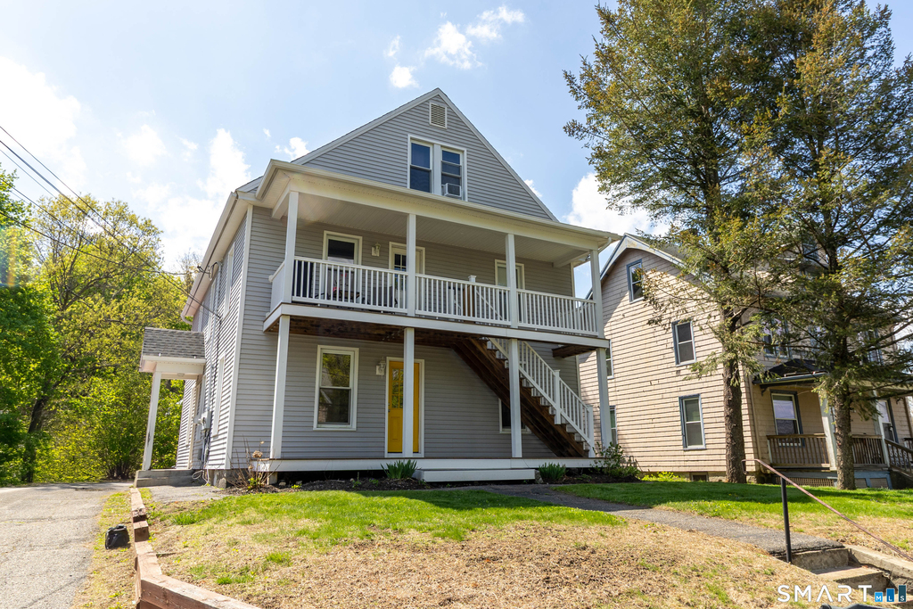 62 Lincoln Avenue - Photo 2