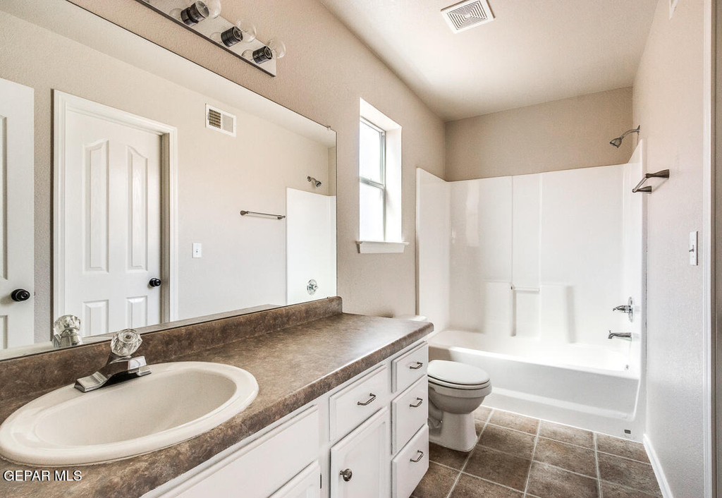 14240 Gil Reyes Drive - Photo 17