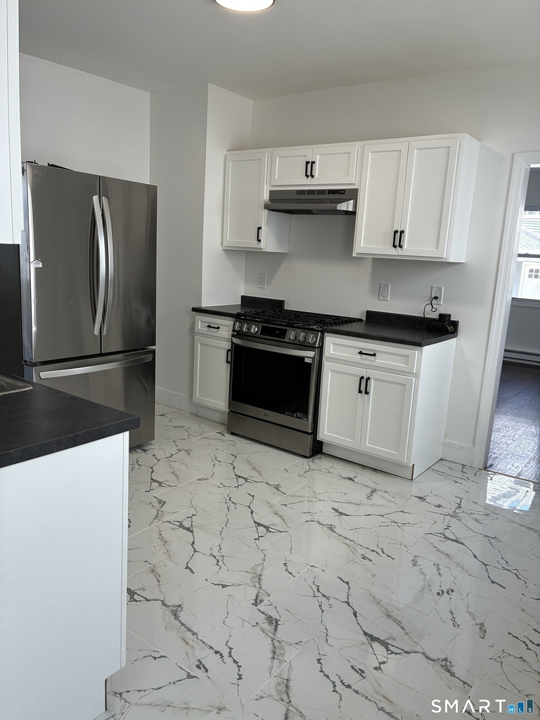 16 Vermont 1st Floor Street - Photo 7