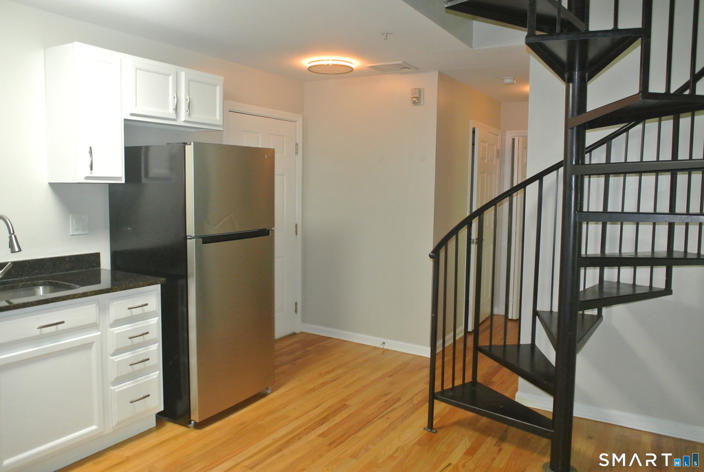 670 Boston Post Road - Photo 2