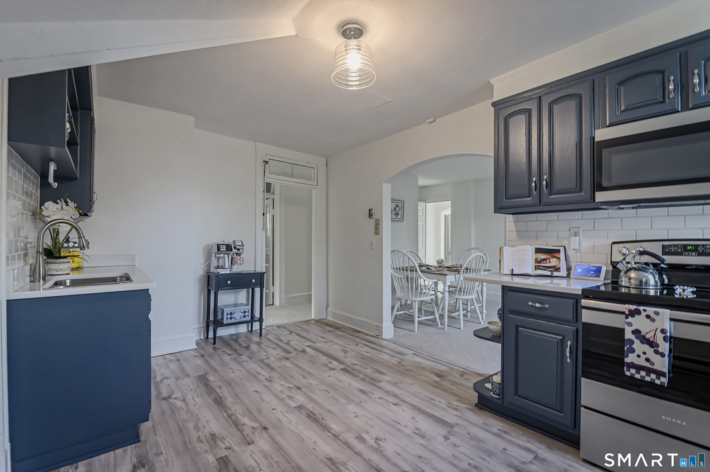 398 Wilton Road - Photo 2