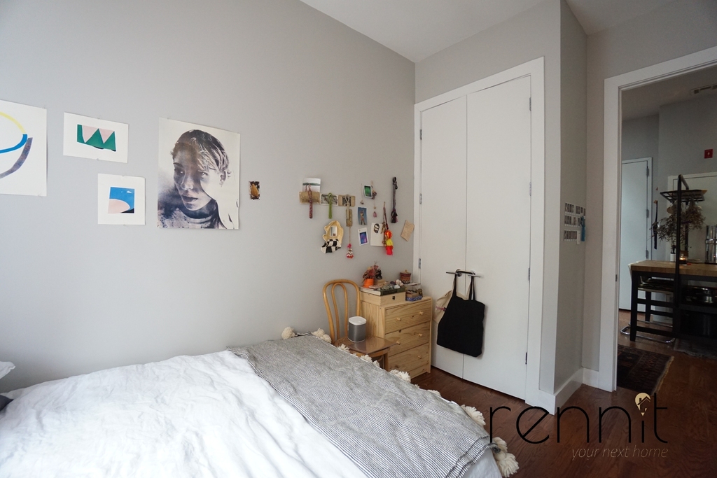 914 Hart Street - Photo 8