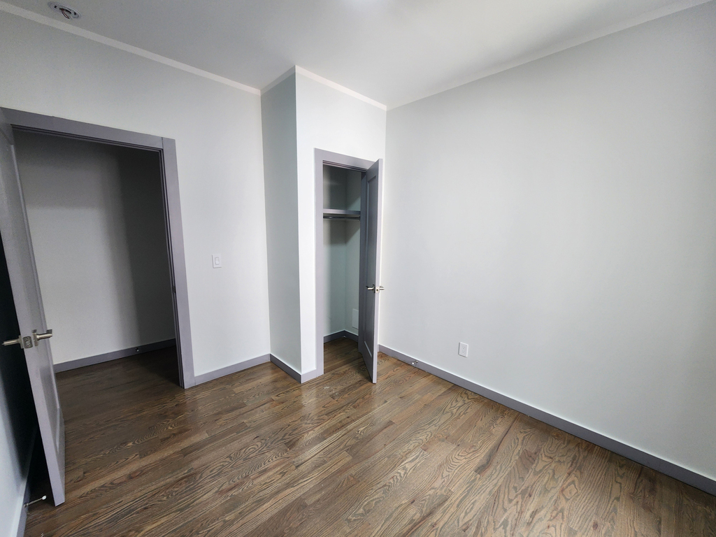 560 West 163rd Street - Photo 6