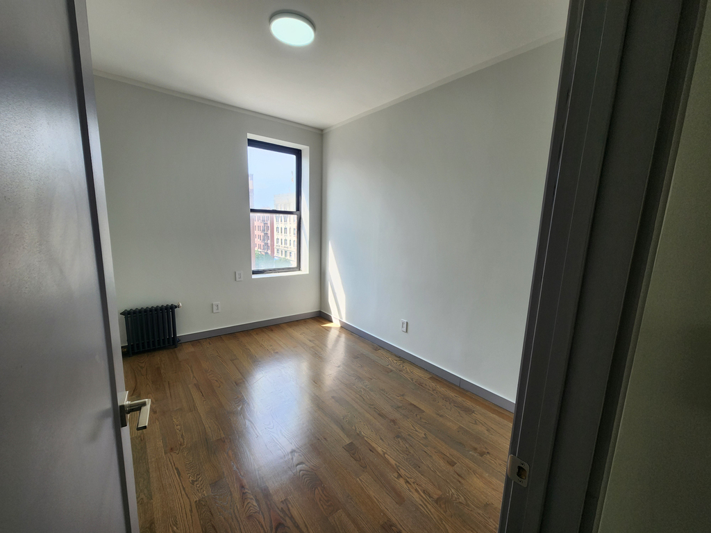 560 West 163rd Street - Photo 2