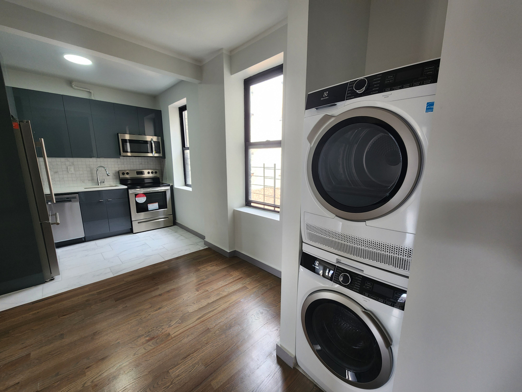 560 West 163rd Street - Photo 1