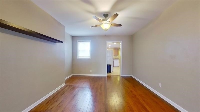 3942 Liberty Ave - Photo 6