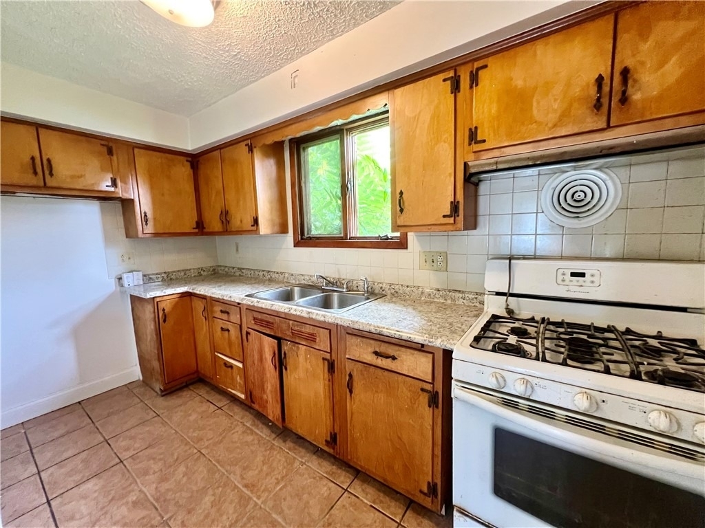 1115 Bond St - Photo 4