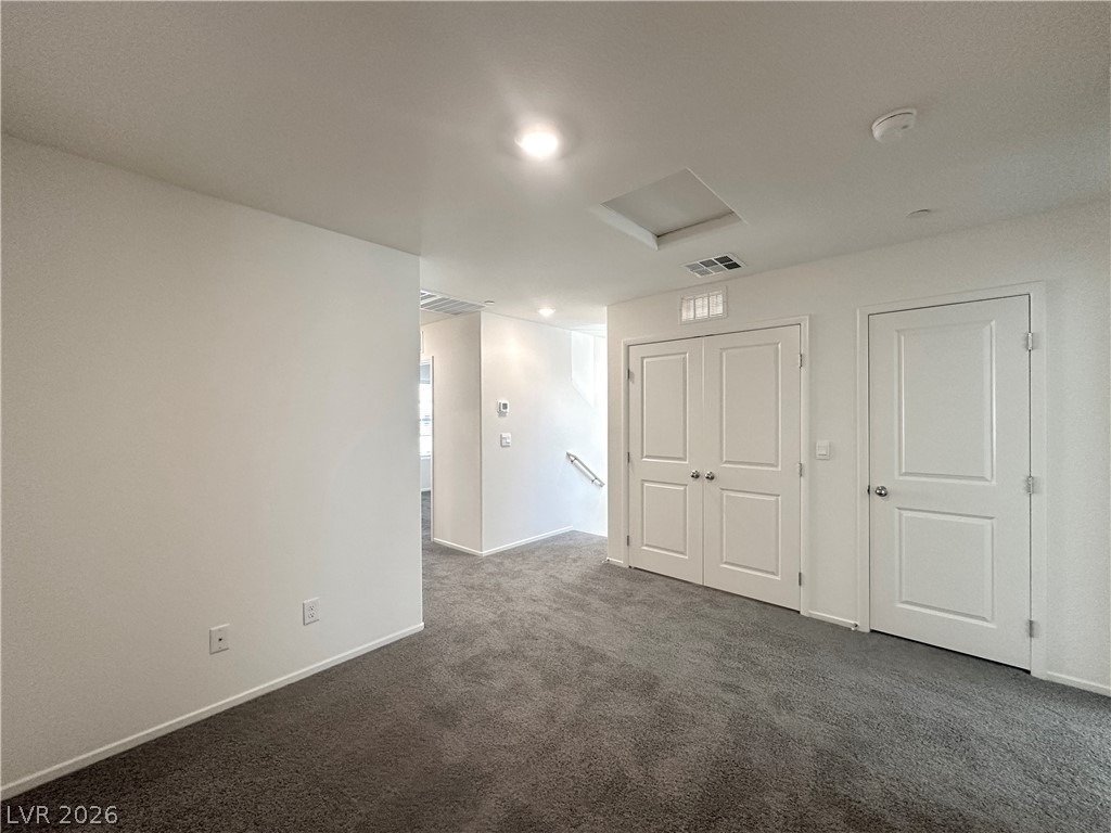 4921 Hunter Mesa Avenue - Photo 10