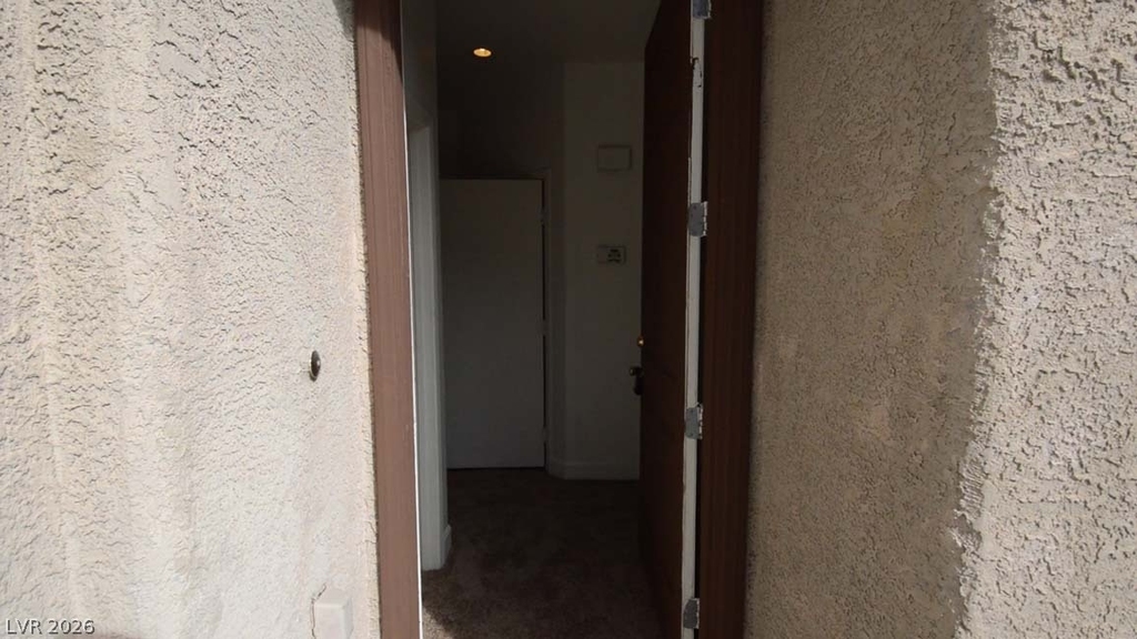 6670 Tulip Falls Drive - Photo 11