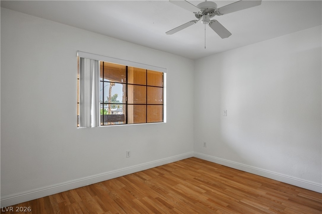 5170 S Jones Boulevard - Photo 13