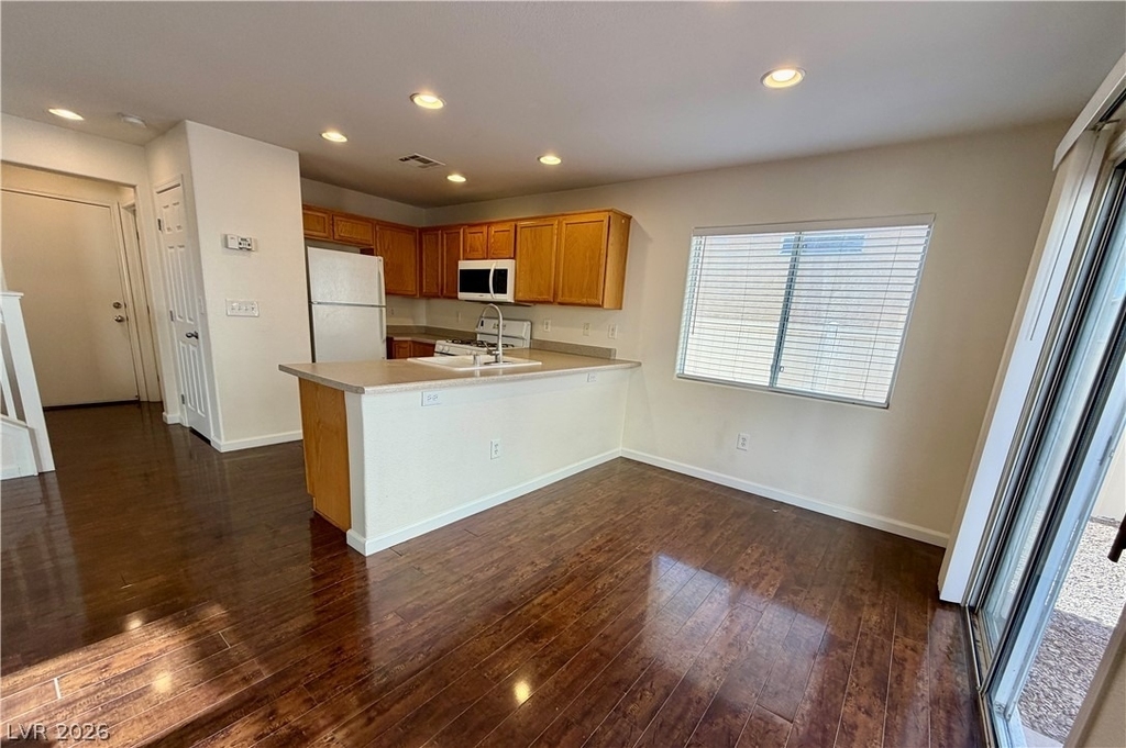 10433 Concetta Avenue - Photo 4
