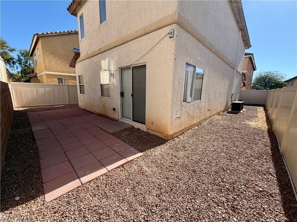10433 Concetta Avenue - Photo 0
