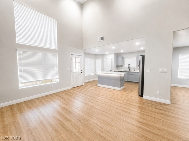 573 Aspen Leaf Street - Photo 2