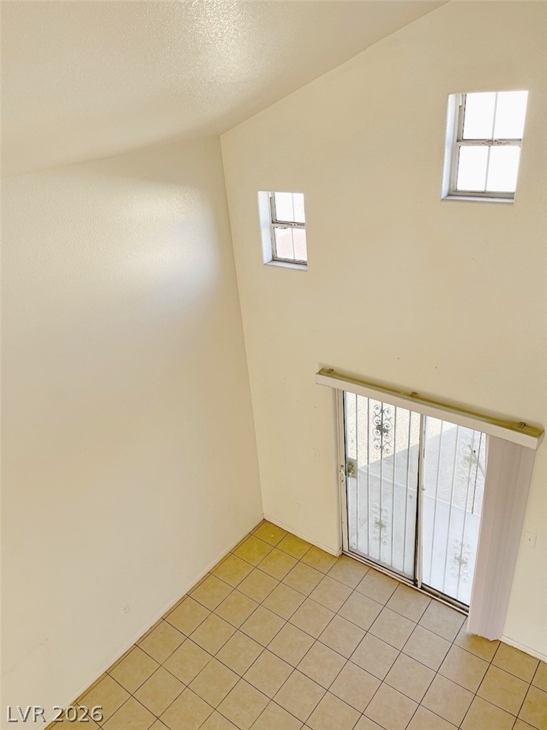 6168 Bluehill Avenue - Photo 3