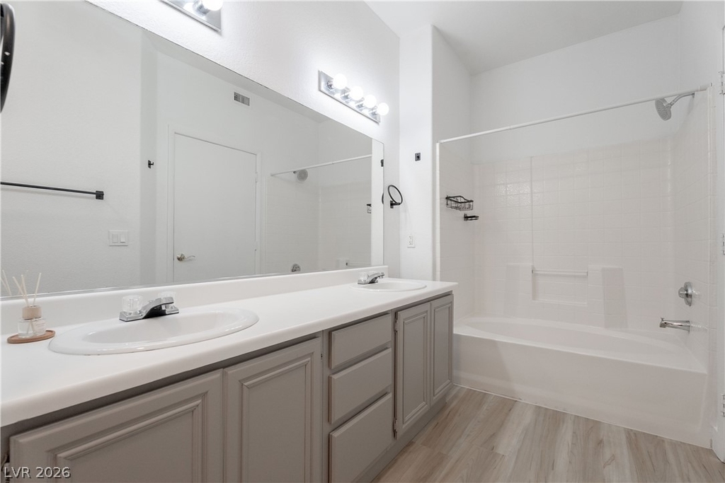 10245 S Maryland Parkway - Photo 27