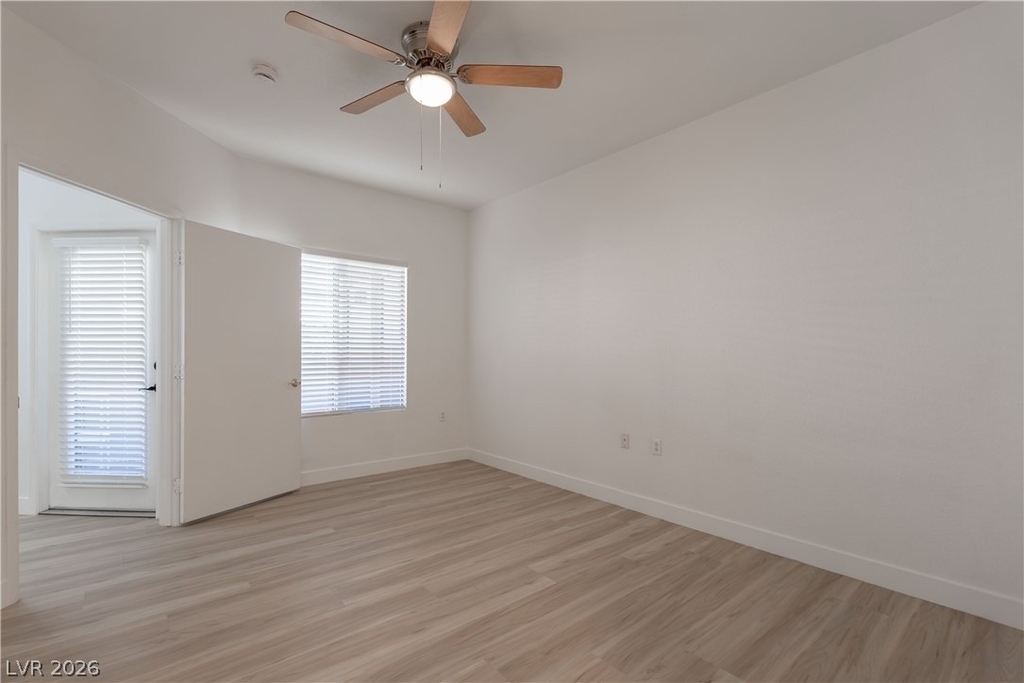 10245 S Maryland Parkway - Photo 25