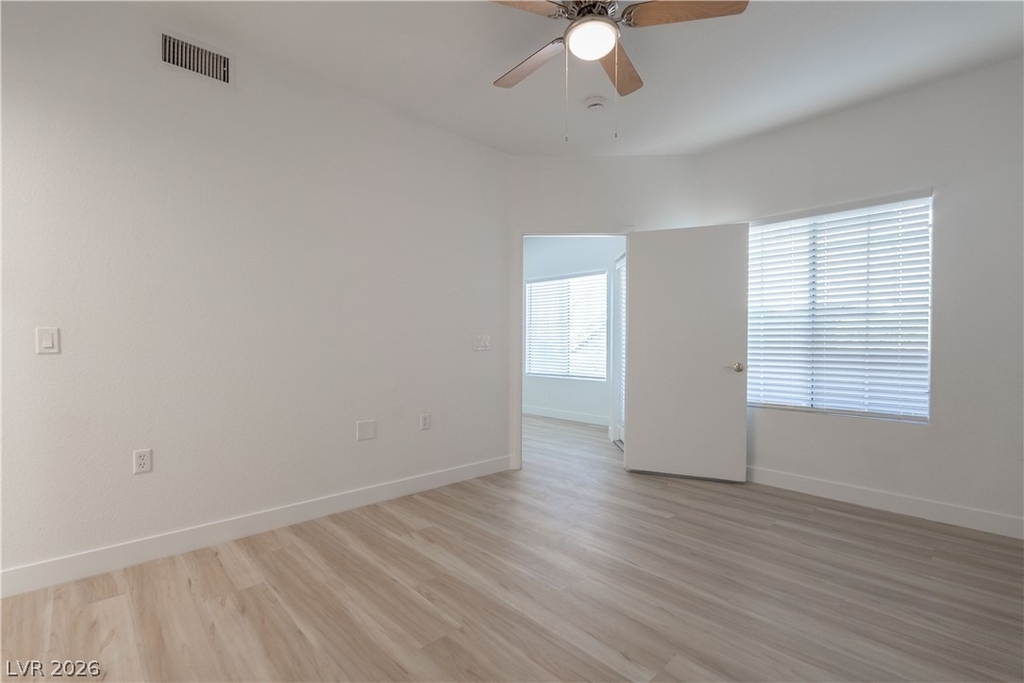 10245 S Maryland Parkway - Photo 22