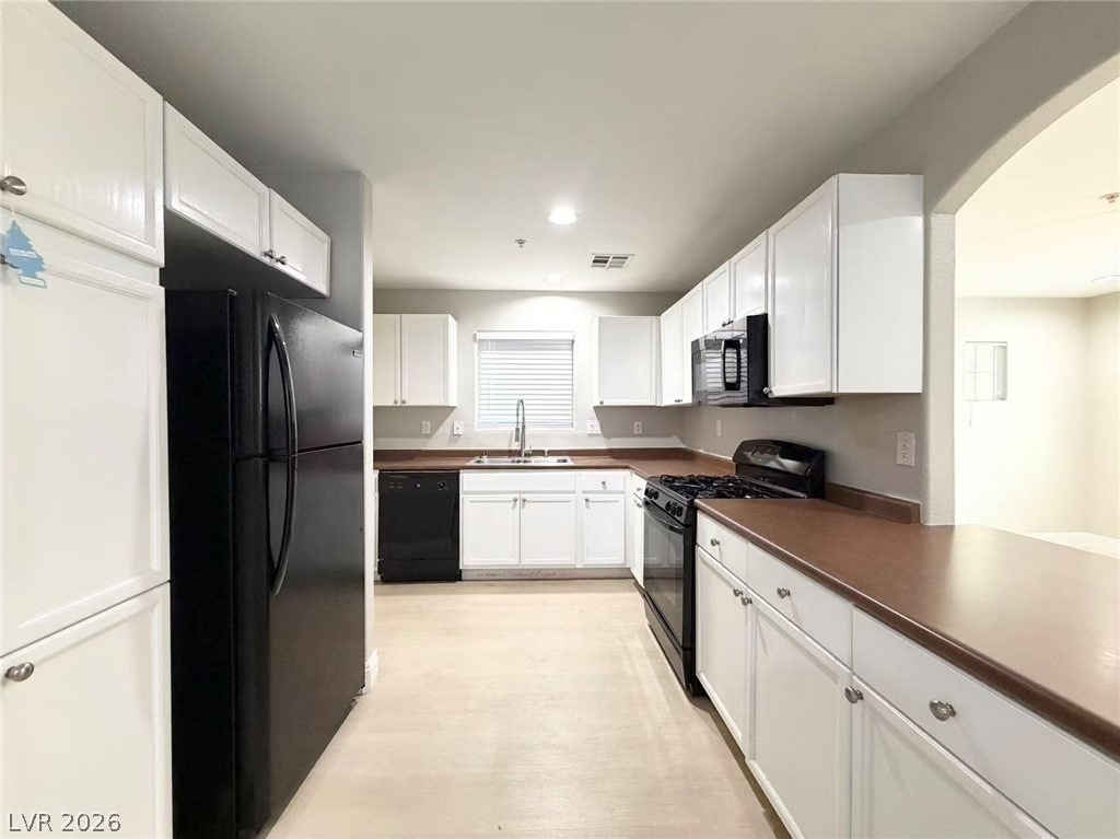 9169 Conquest Court - Photo 6