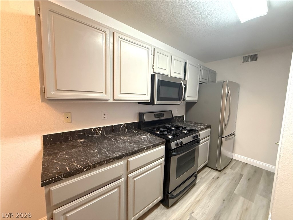 5125 W Reno Avenue - Photo 2