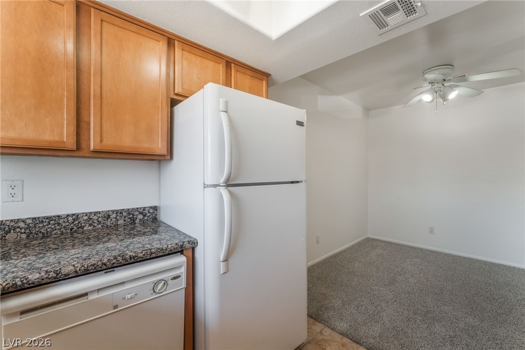 7300 Pirates Cove Road - Photo 14