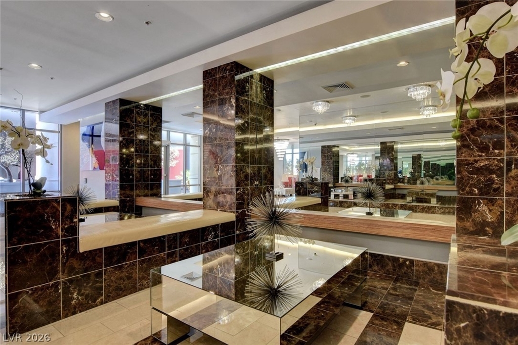 200 W Sahara Avenue - Photo 36
