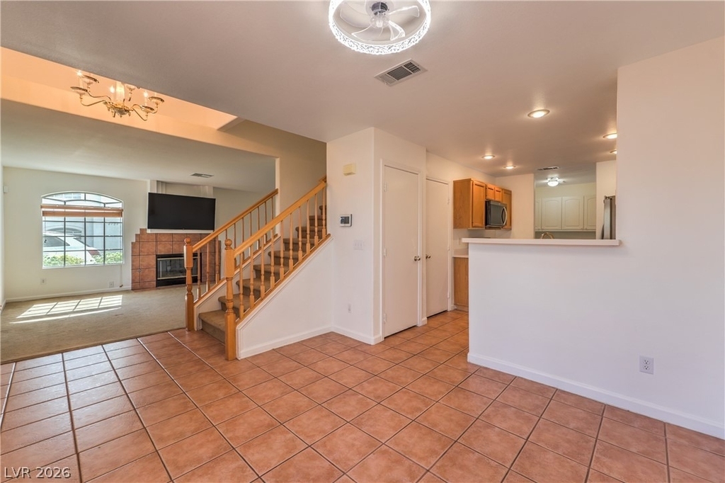 8136 Autumn Star Avenue - Photo 5