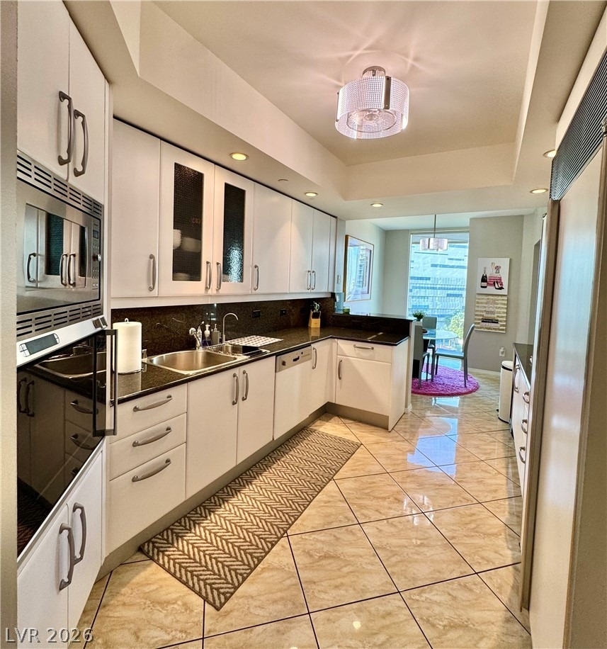 2857 Paradise Road - Photo 3