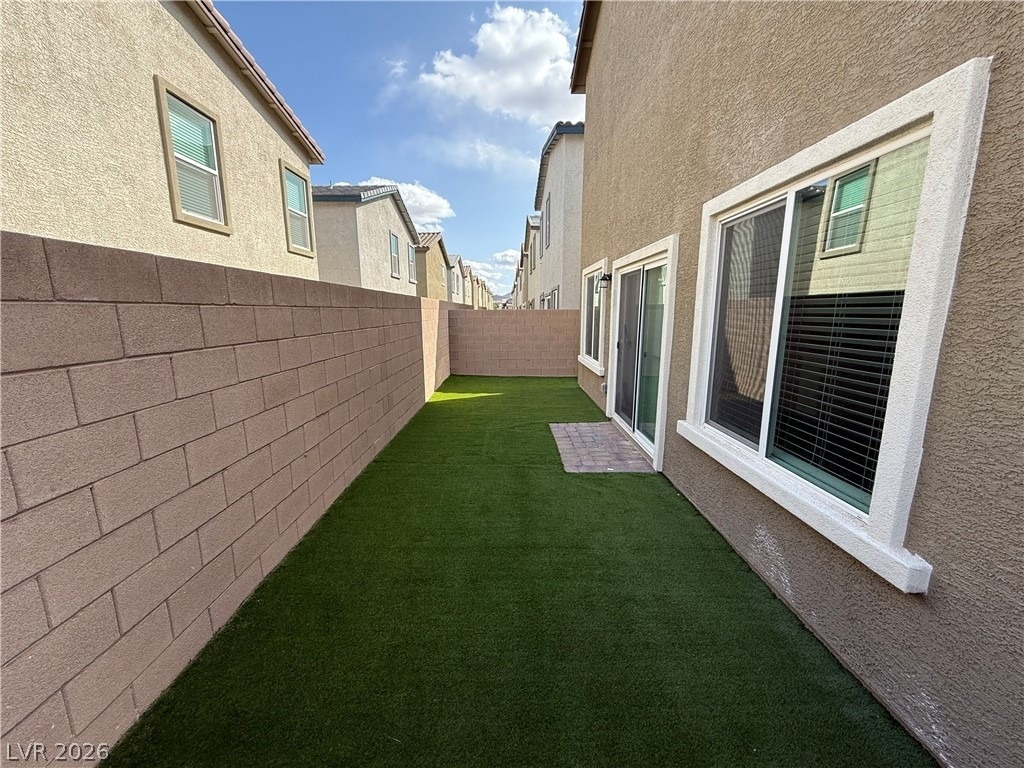 9992 Ullom Drive - Photo 14