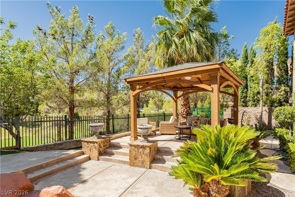 12097 Oakland Hills Drive - Photo 7