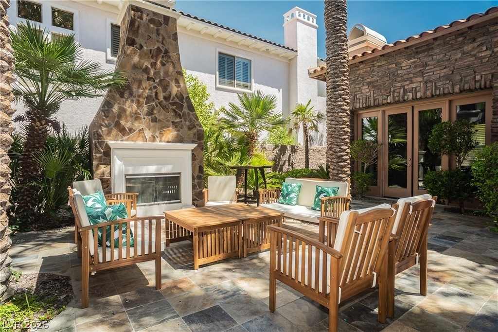 12097 Oakland Hills Drive - Photo 11