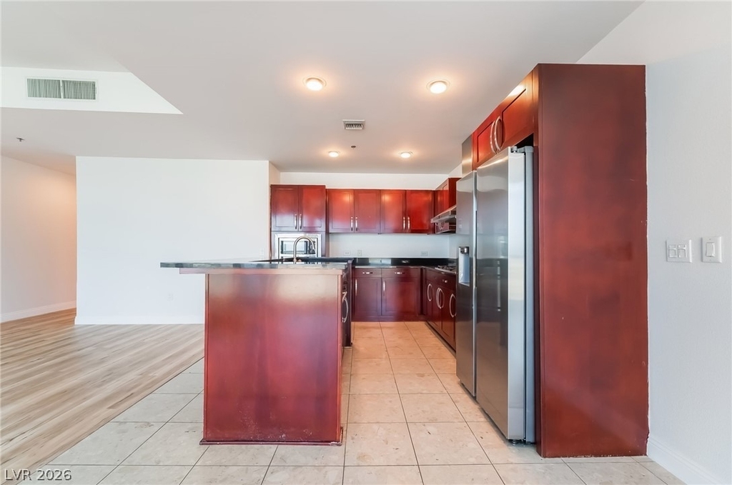 4575 Dean Martin Drive - Photo 9