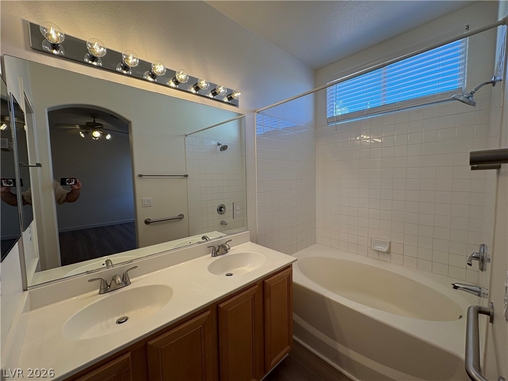 10688 Oak Crest Avenue - Photo 14