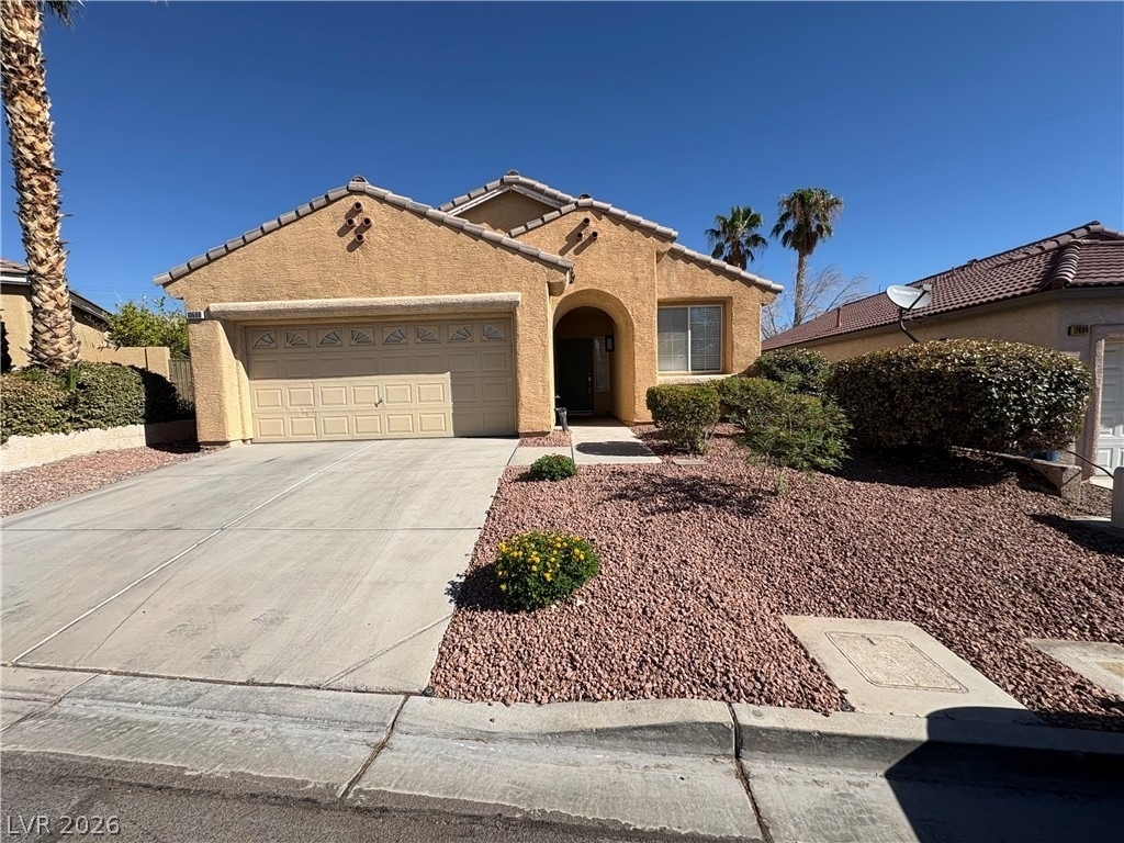 10688 Oak Crest Avenue - Photo 1