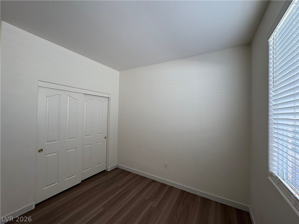 10688 Oak Crest Avenue - Photo 21