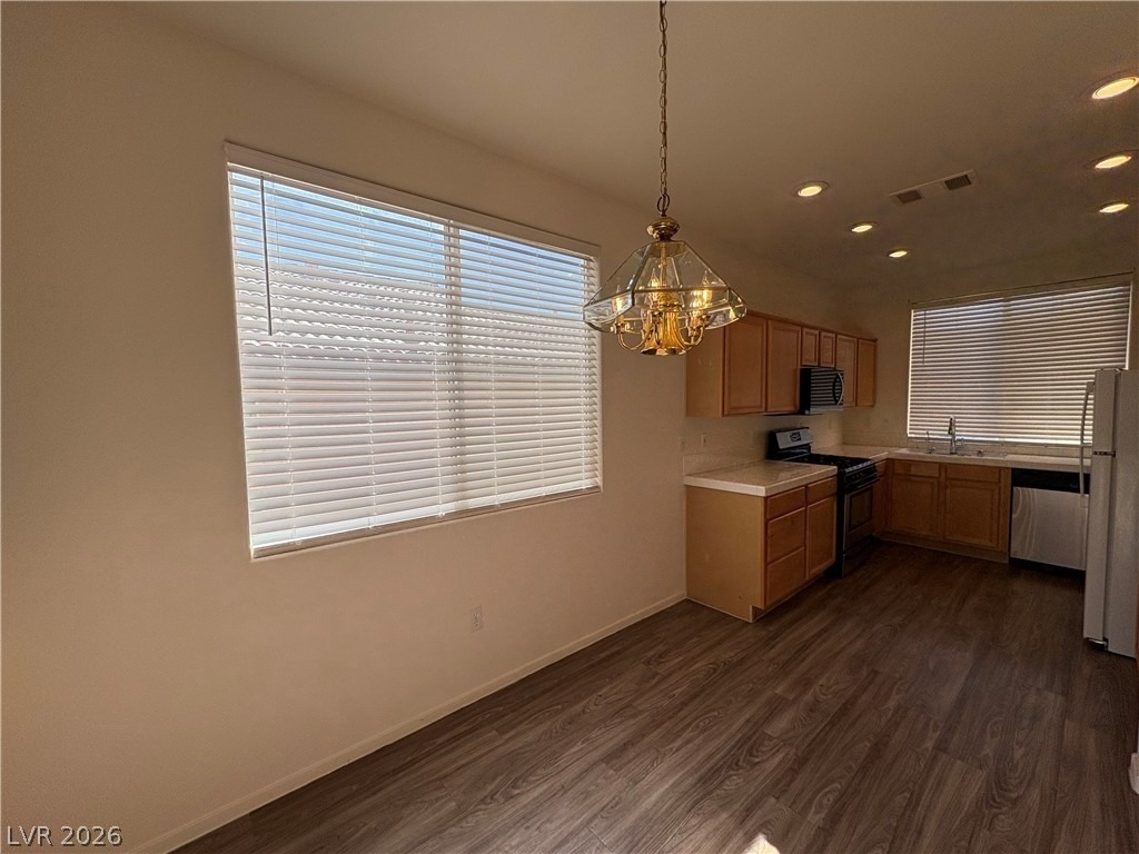 10688 Oak Crest Avenue - Photo 5
