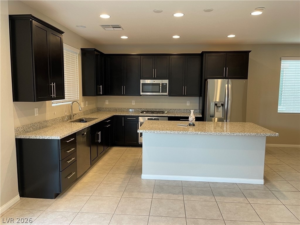 9458 Isla Lee Avenue - Photo 1