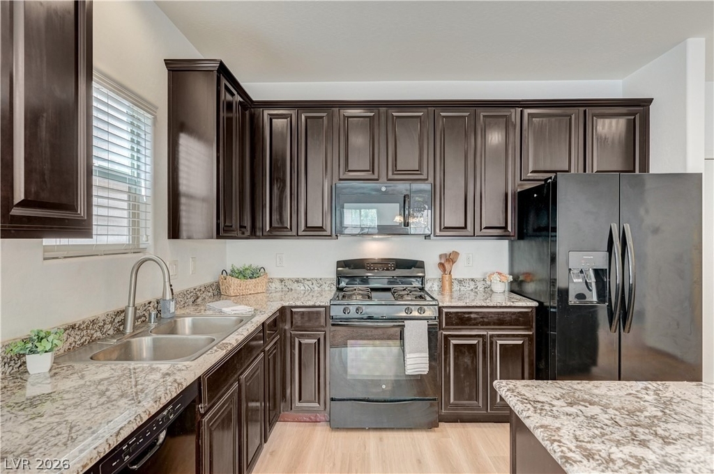 7760 Petite Pillar Court - Photo 1