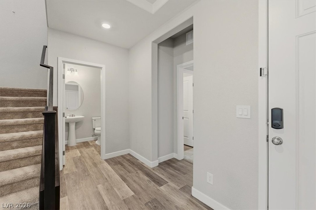 808 Elmstone Place - Photo 2