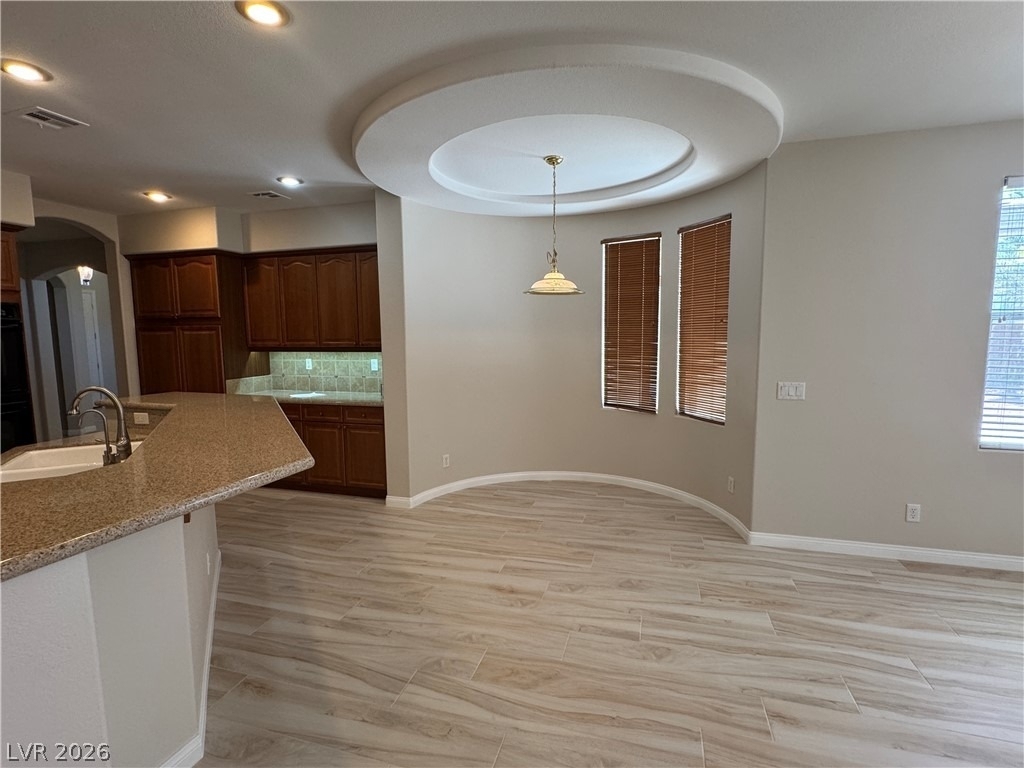 712 Pinnacle Heights Lane - Photo 12