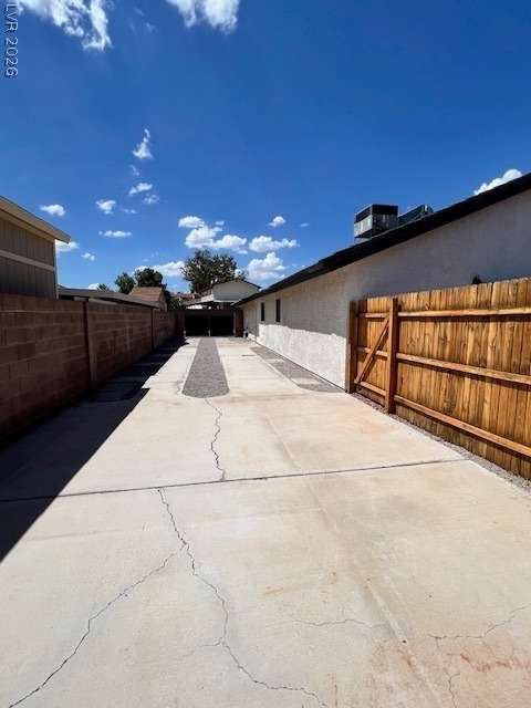 627 Del Prado Drive - Photo 7