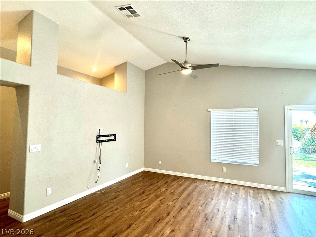 10224 Desert Wind Drive - Photo 6
