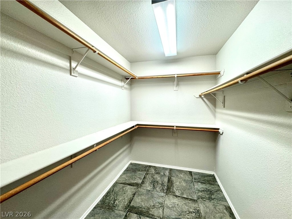 10224 Desert Wind Drive - Photo 16