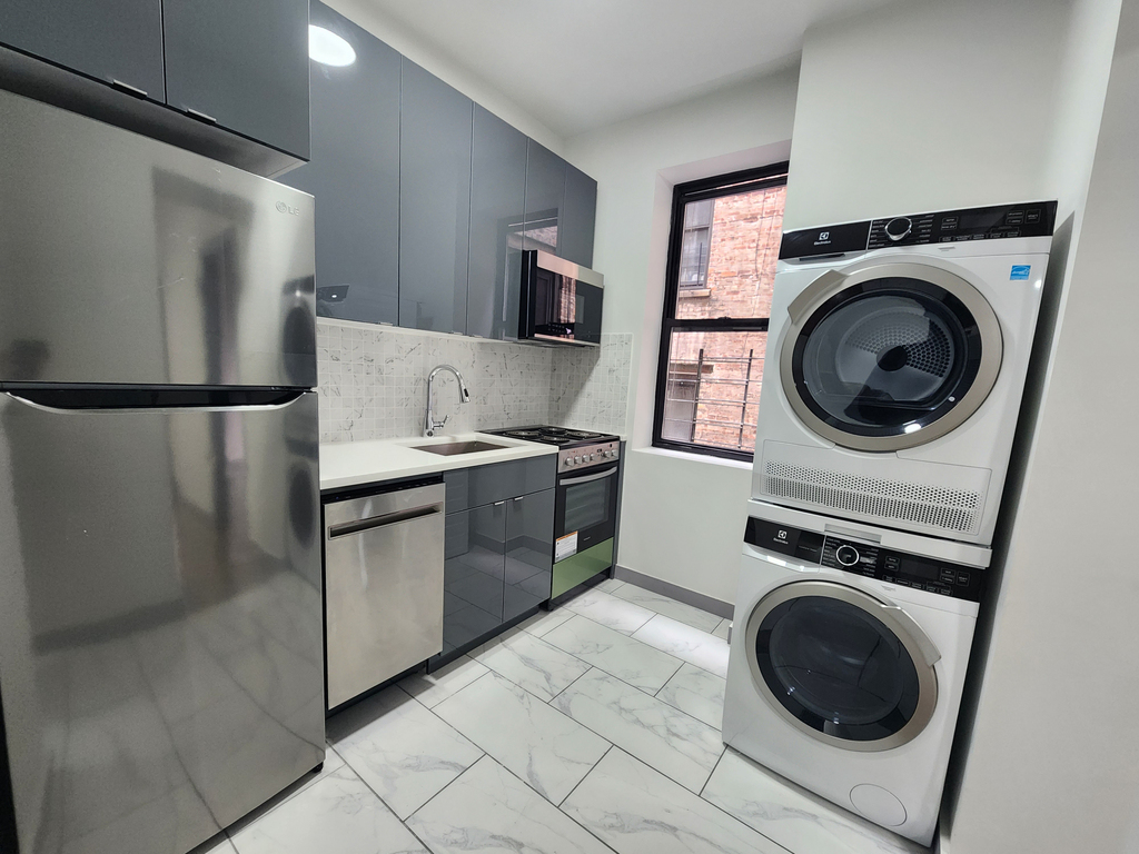 560 West 163rd Street - Photo 0