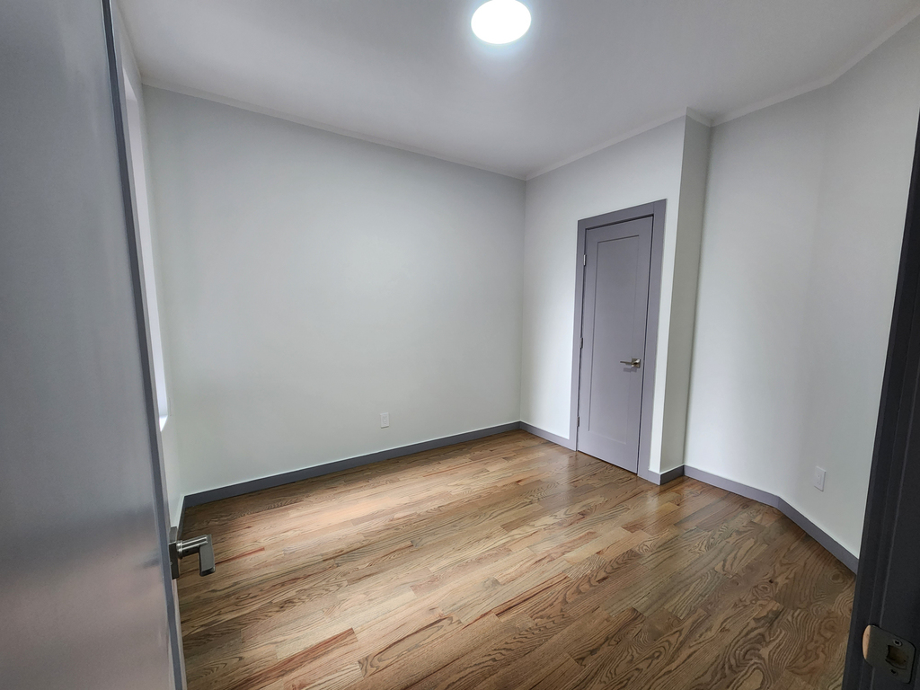 560 West 163rd Street - Photo 3