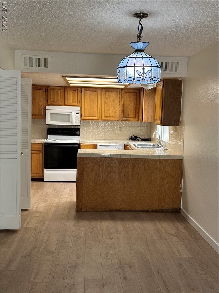 3280 Dayflower Street - Photo 5