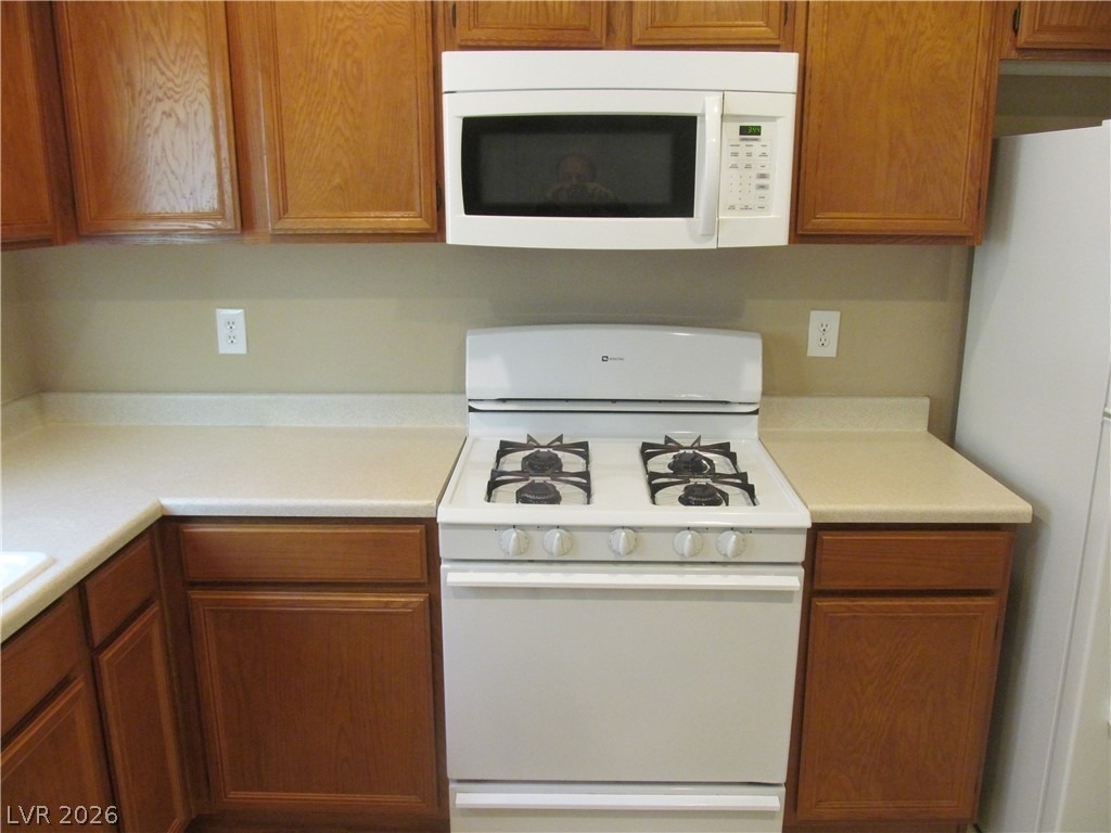 8257 Time Machine Avenue - Photo 6
