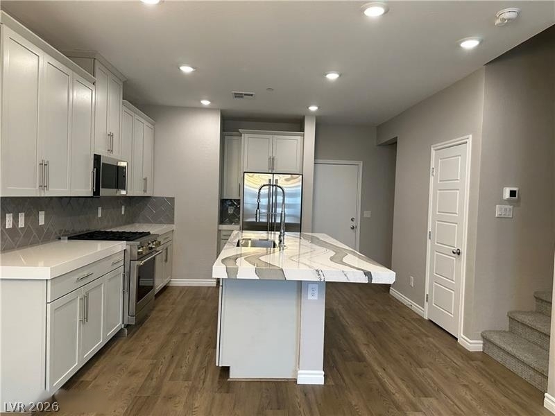 600 N Carriage Hill Drive - Photo 7